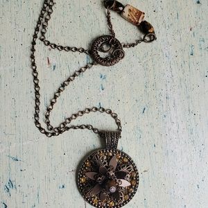 Artisan necklace
